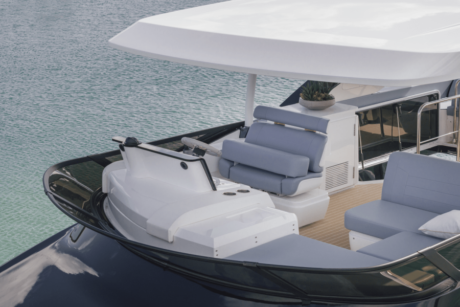 57ft Cruisers Yachts Yacht For Sale