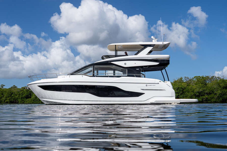 50ft Cruisers Yachts Yacht For Sale