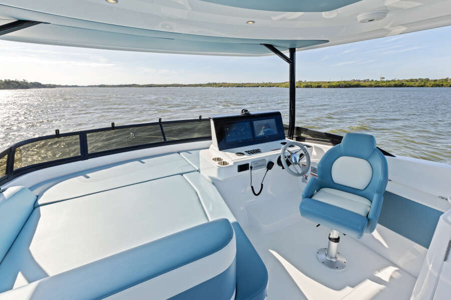 50ft Cruisers Yachts Yacht For Sale