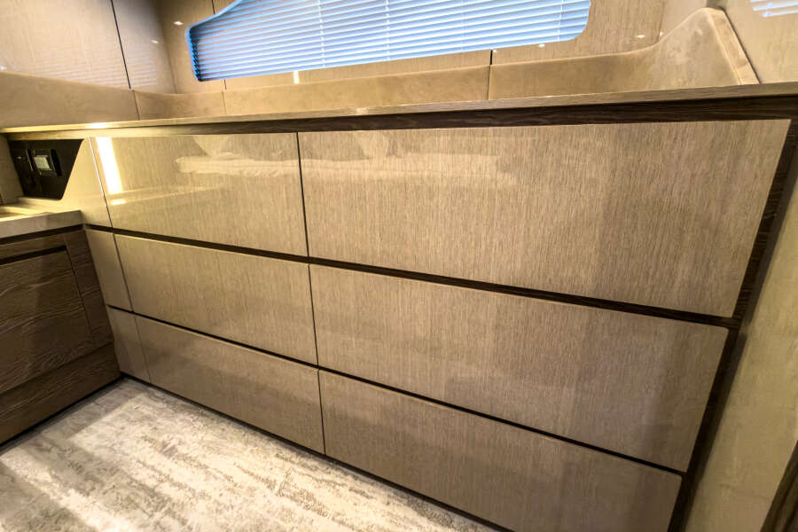 50ft Cruisers Yachts Yacht For Sale