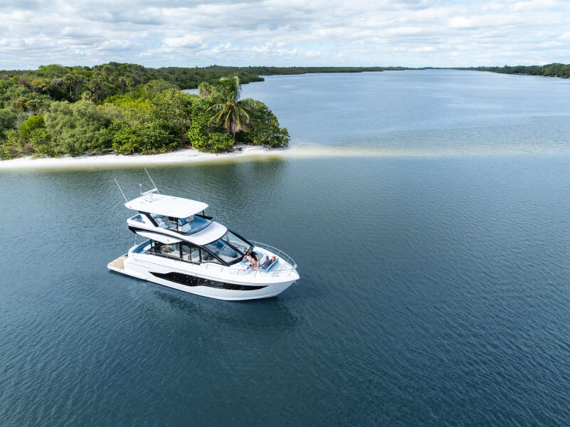 50ft Cruisers Yachts Yacht For Sale