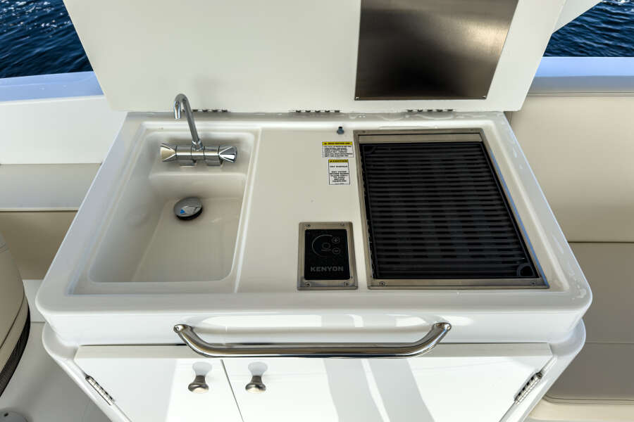 50ft Cruisers Yachts Yacht For Sale