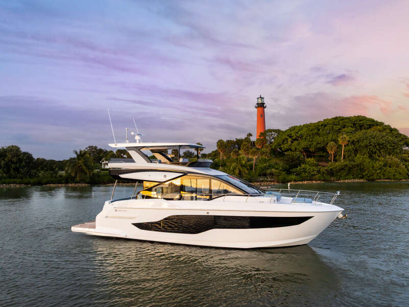 50ft Cruisers Yachts Yacht For Sale