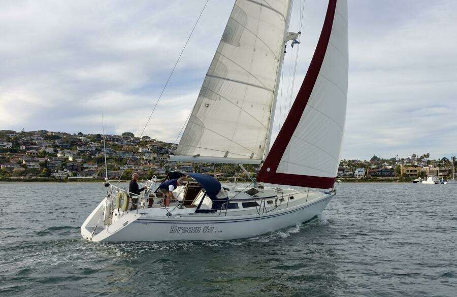 Dream On 42ft Catalina Yacht For Sale