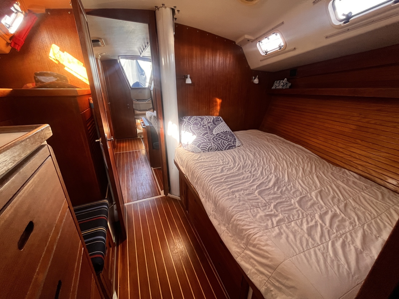 1990 Catalina 42