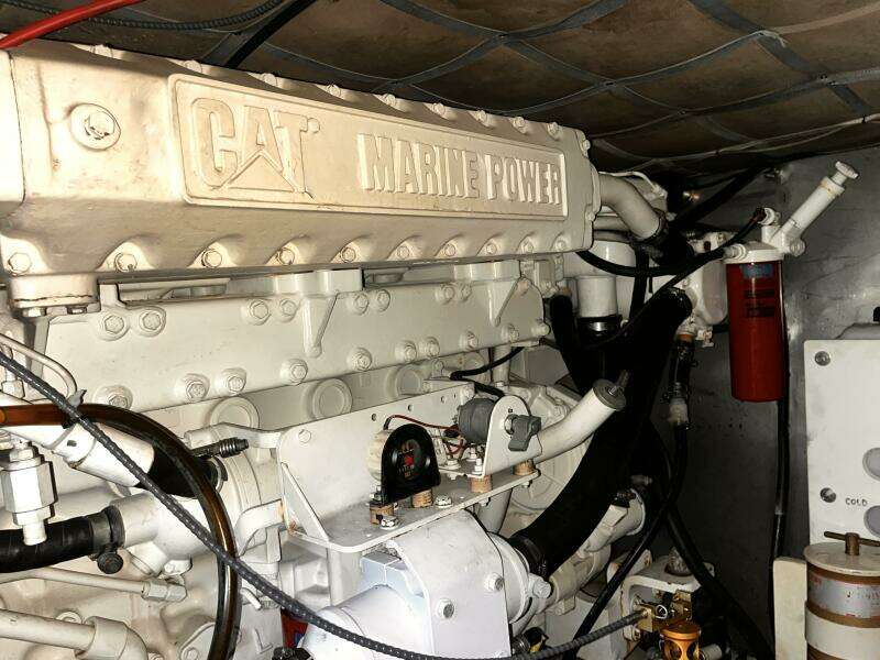 53ft Ferretti Yachts Yacht For Sale