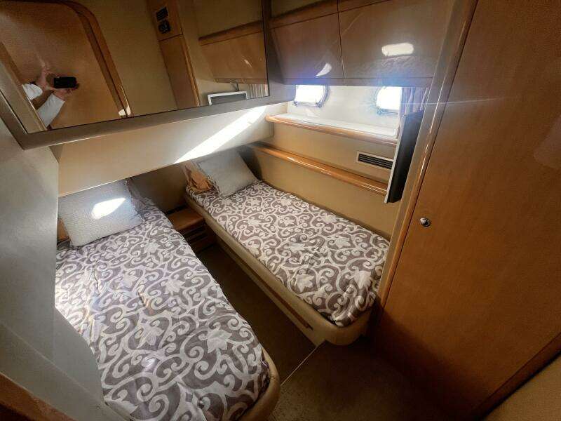 53ft Ferretti Yachts Yacht For Sale