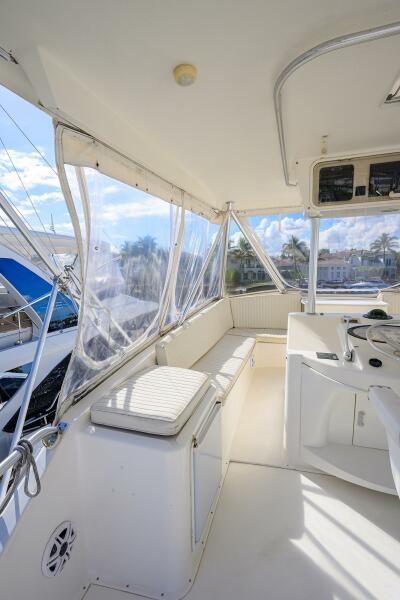 56' 2001 Ocean Yachts Super Sport