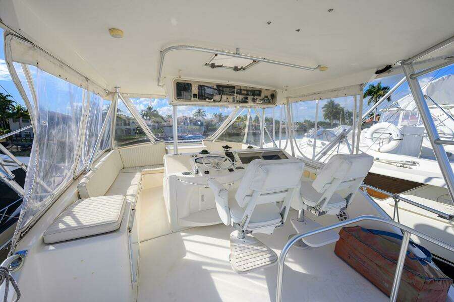 MEMBERS ONLY 56ft Ocean Yachts Yacht For Sale