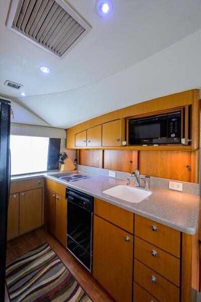 56' 2001 Ocean Yachts Super Sport