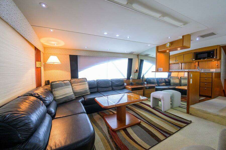 MEMBERS ONLY 56ft Ocean Yachts Yacht For Sale