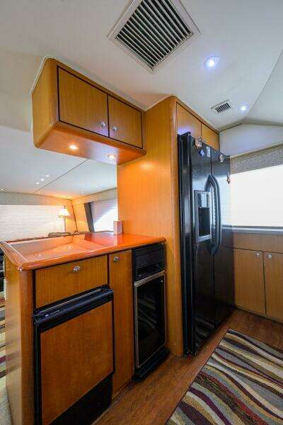 MEMBERS ONLY 56ft Ocean Yachts Yacht For Sale