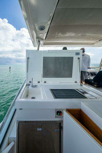 RESET 78ft Fairline Yacht For Sale