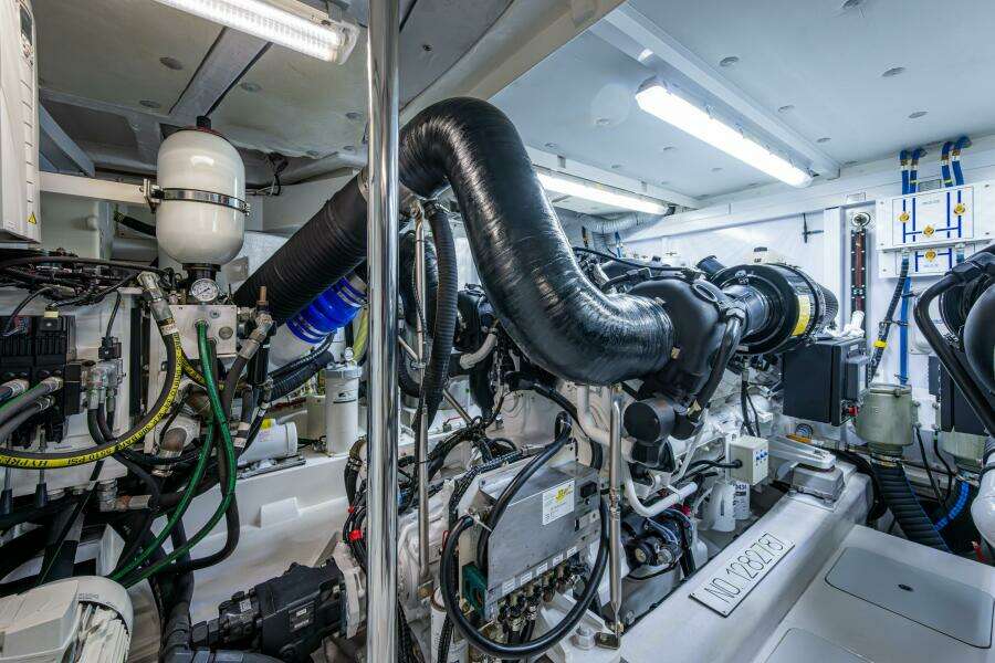 RESET 78ft Fairline Yacht For Sale