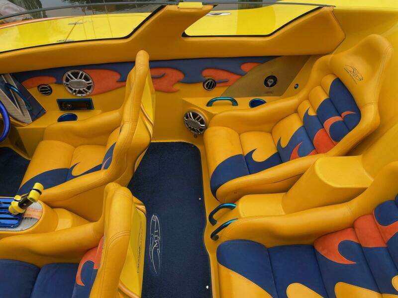 40ft MTI Yacht For Sale