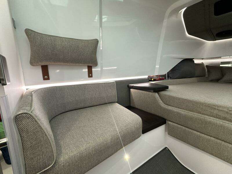 37ft Axopar Yacht For Sale