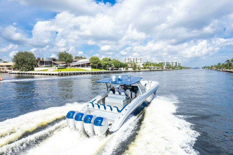 43ft Midnight Express Yacht For Sale