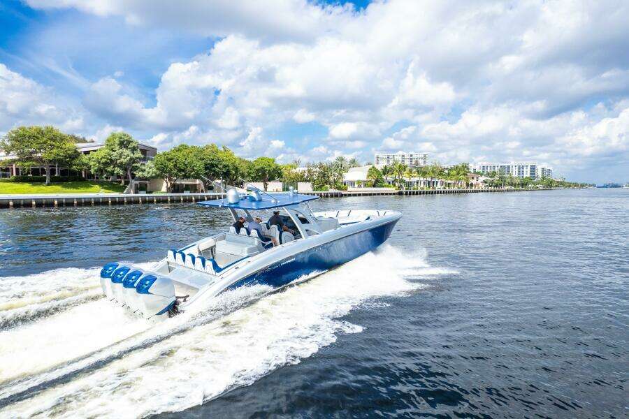 43ft Midnight Express Yacht For Sale