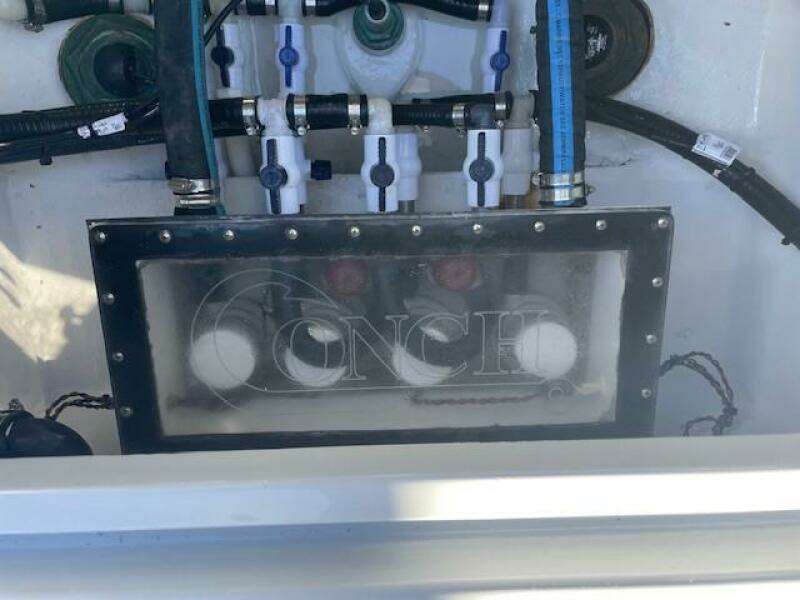 33ft Conch Yacht For Sale