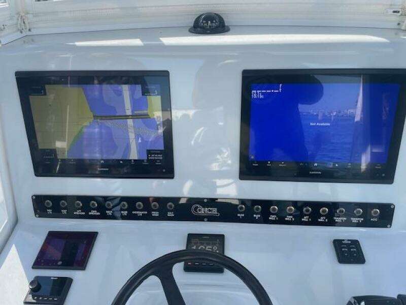 33ft Conch Yacht For Sale