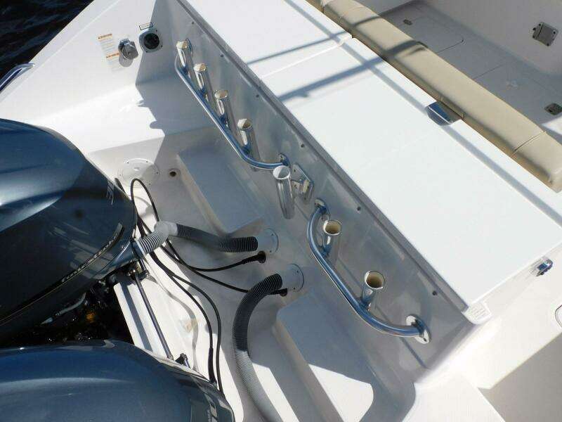 32ft Pursuit Yacht For Sale