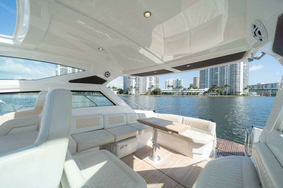 TIS THE SEASUN 40ft Beneteau Yacht For Sale