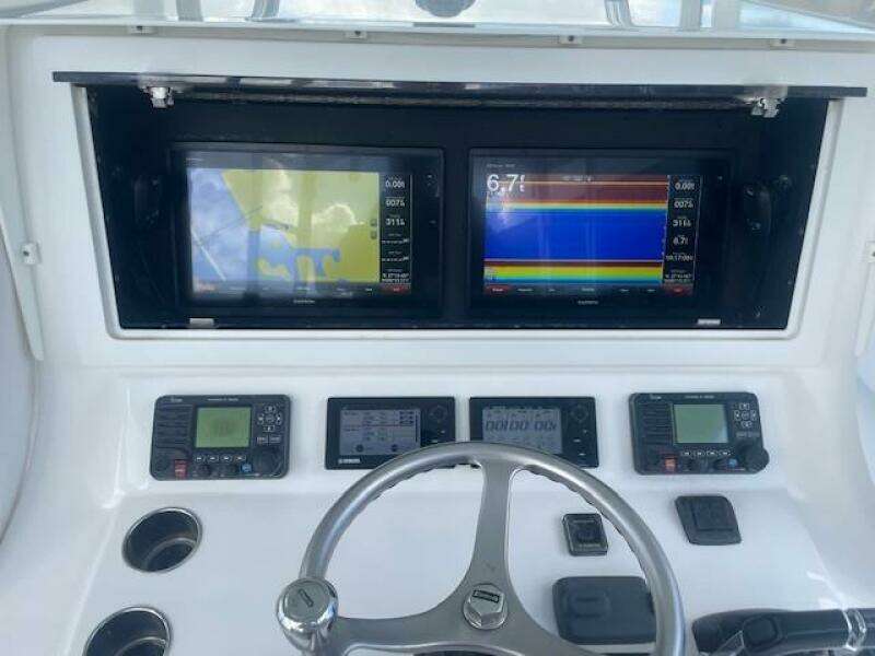 39ft Contender Yacht For Sale