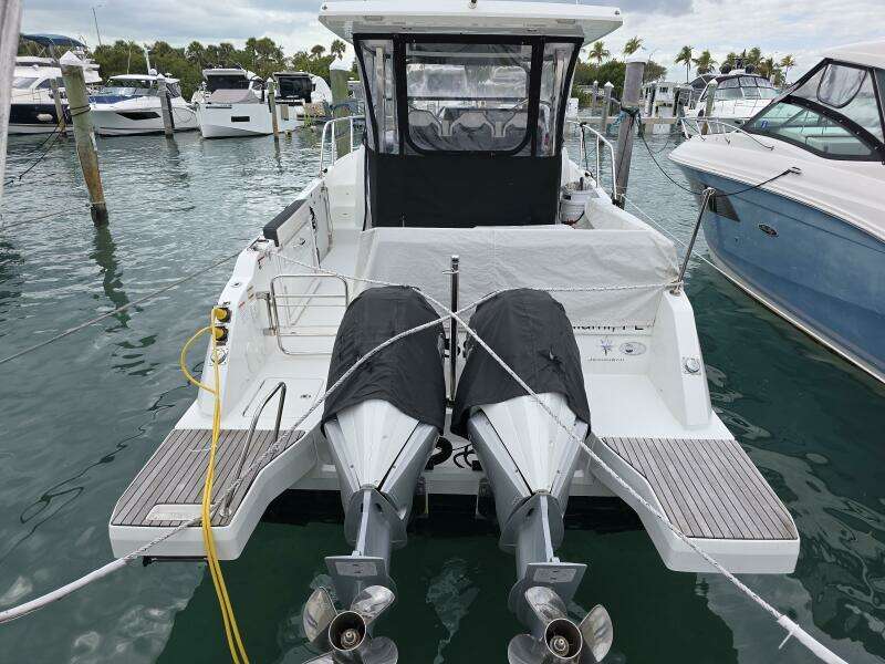 35ft Jeanneau Yacht For Sale