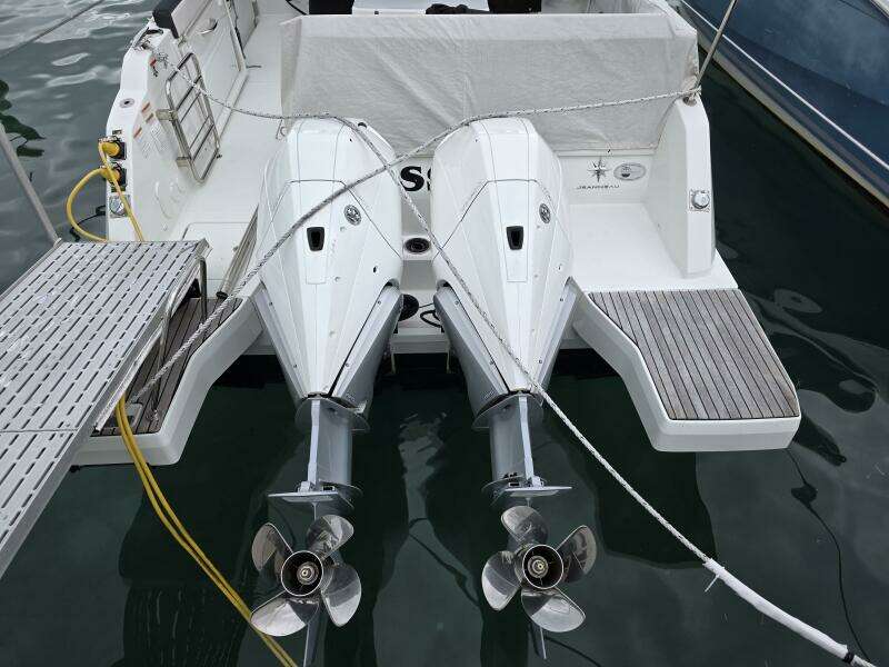 35ft Jeanneau Yacht For Sale