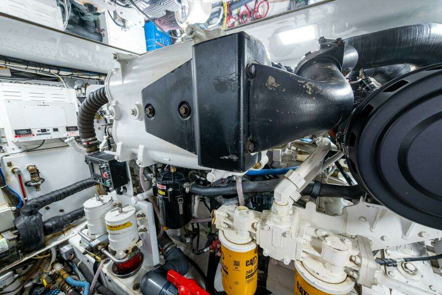 Flying B 54ft Custom Carolina Yacht For Sale