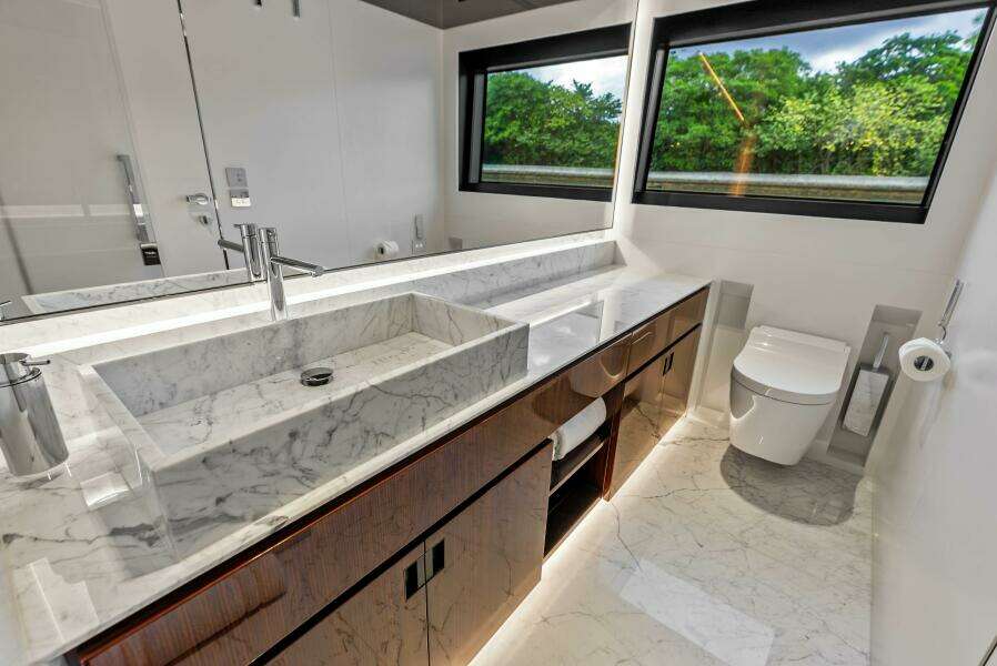 EURO 130ft Riva Yacht For Sale