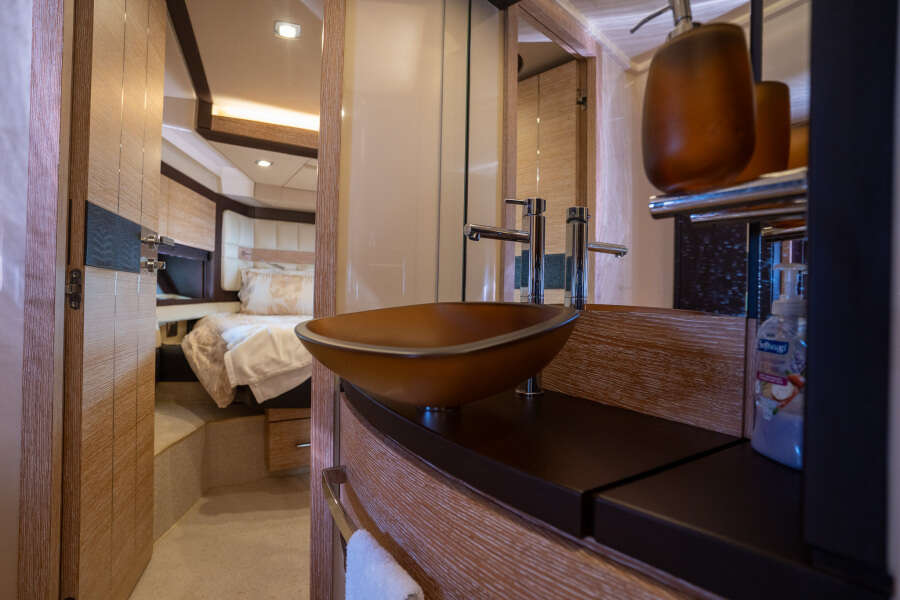 64ft Azimut Yacht For Sale