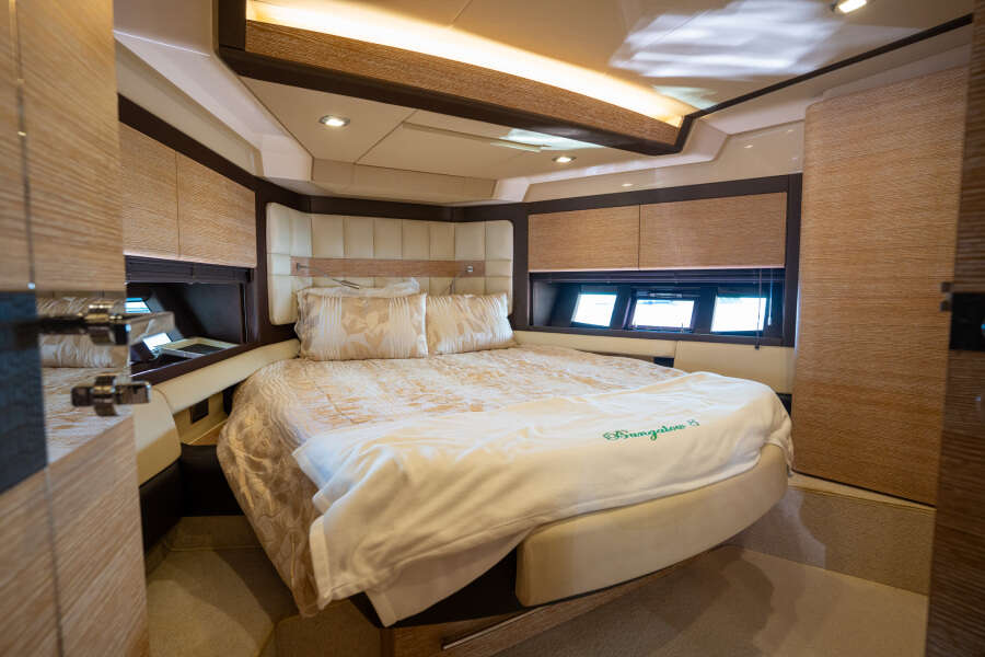 64ft Azimut Yacht For Sale