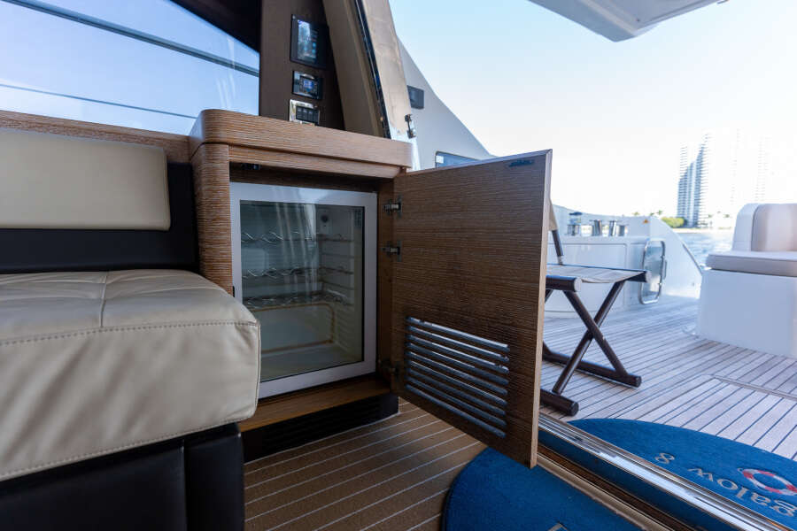 64ft Azimut Yacht For Sale