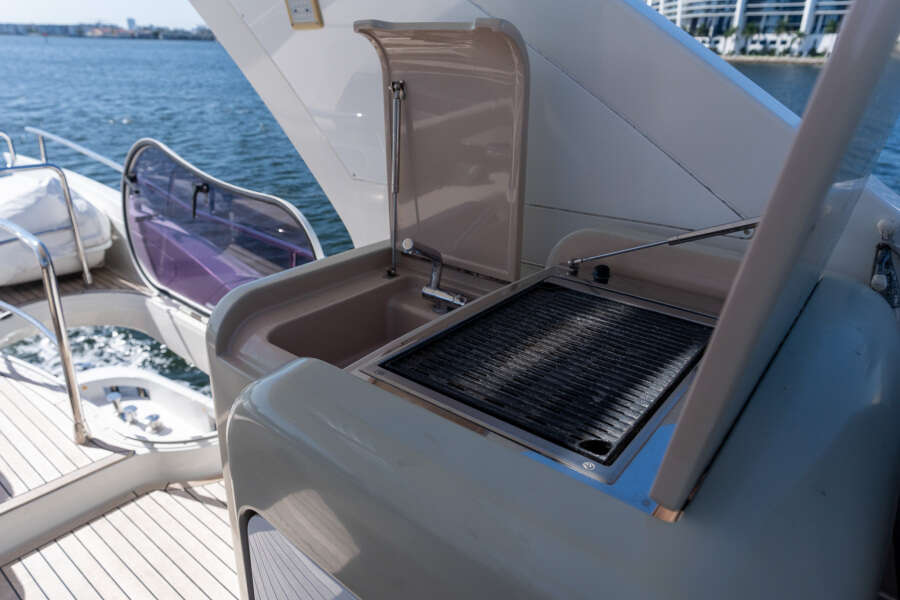 64ft Azimut Yacht For Sale