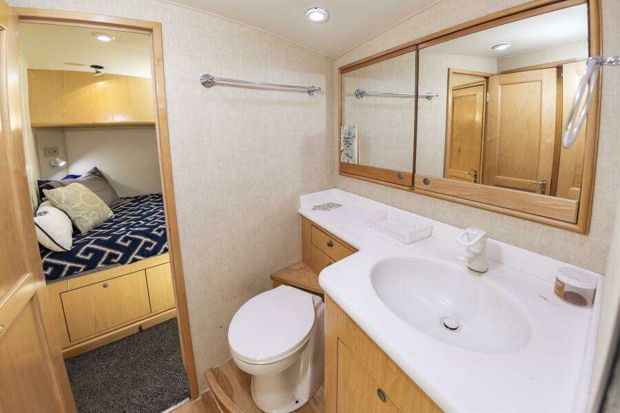 52BuddyDavisFishinFever034