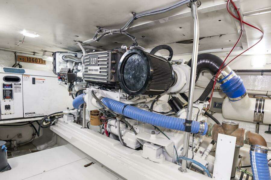 52BuddyDavisFishinFever043