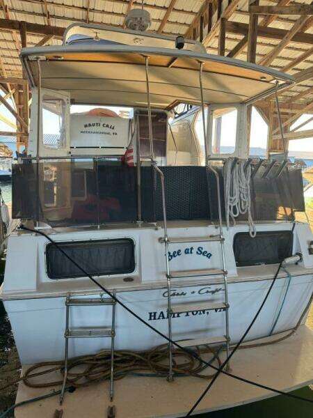 Nauti Call 42ft Chris Craft Yacht For Sale