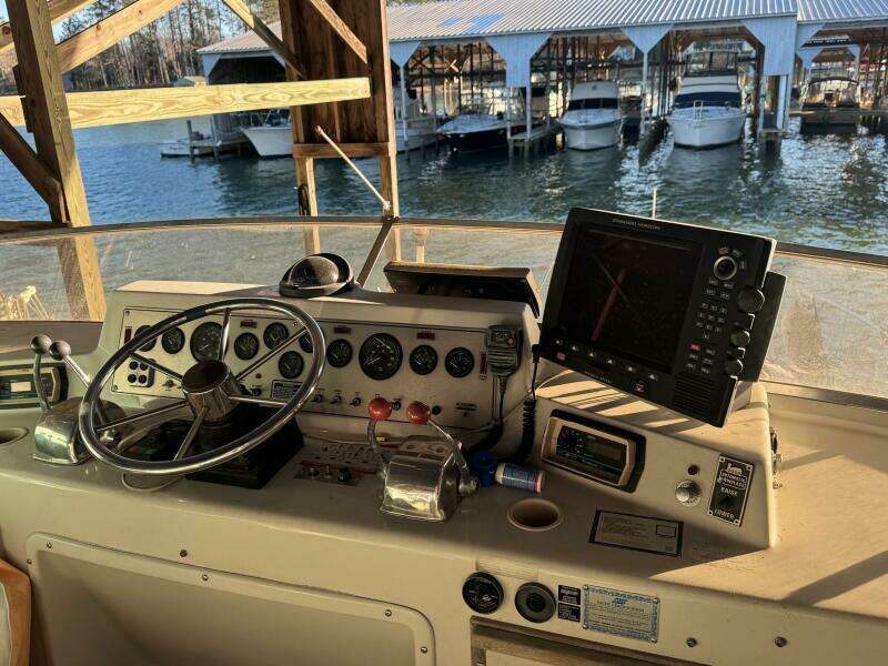 Nauti Call 42ft Chris Craft Yacht For Sale