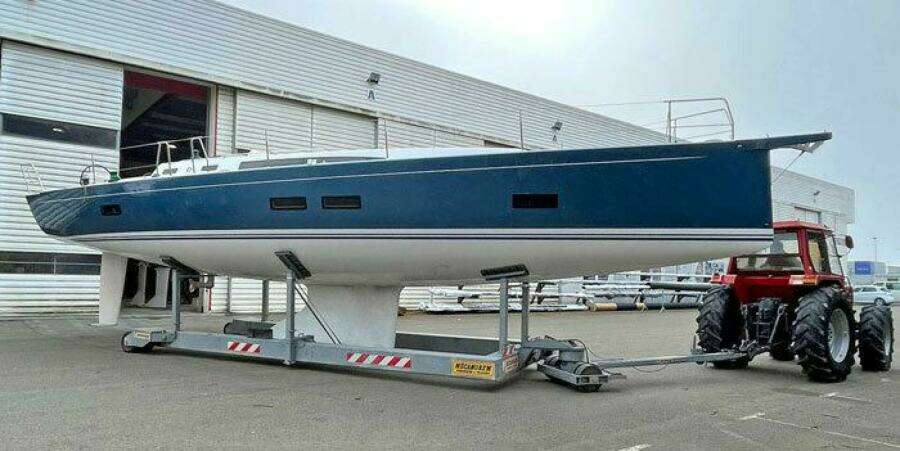 45ft J Boats Yacht For Sale