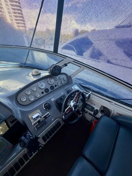 37' 2007 Cruisers Yachts 370 Express