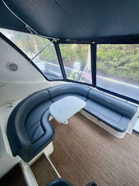 37ft Cruisers Yachts Yacht For Sale