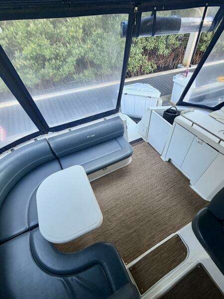 37ft Cruisers Yachts Yacht For Sale