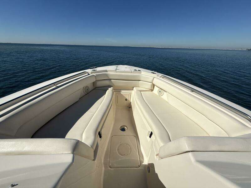 30ft Grady White Yacht For Sale