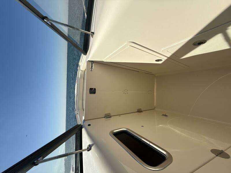 30ft Grady White Yacht For Sale