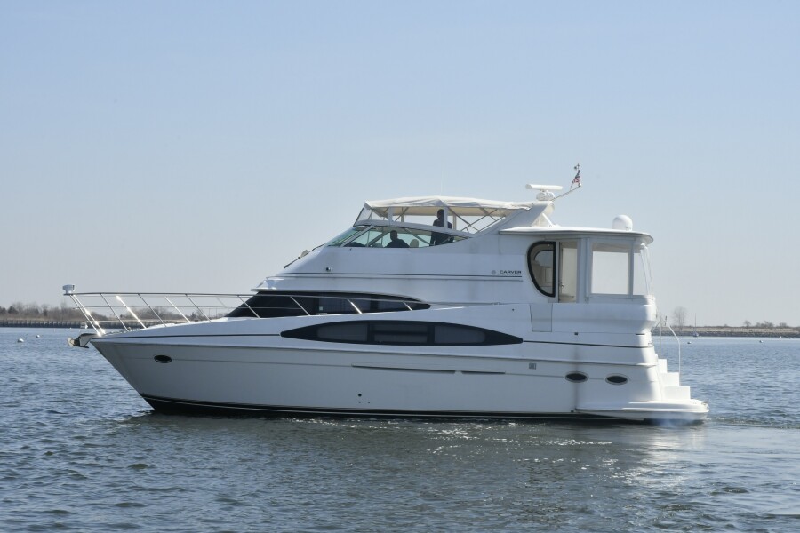 46' 2001 Carver 466 Motor Yacht