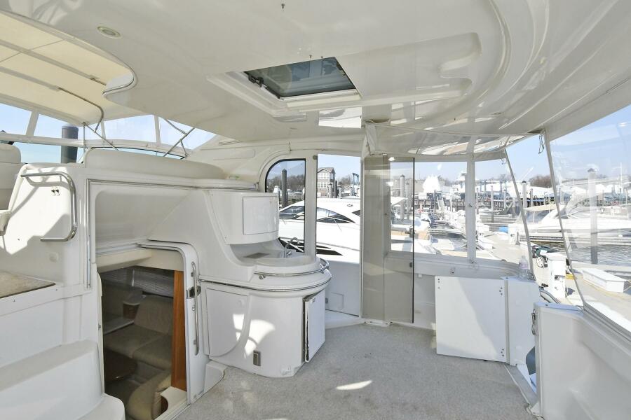 46' 2001 Carver 466 Motor Yacht