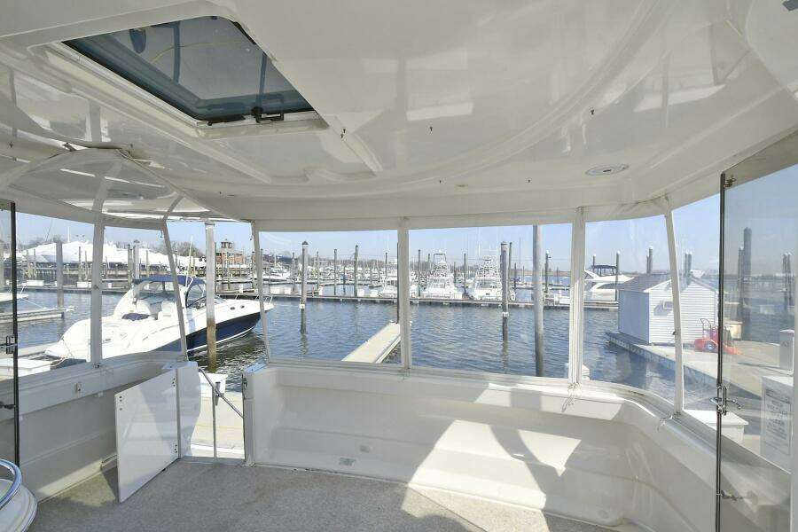 46ft Carver Yacht For Sale