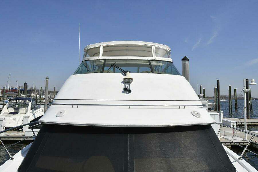 46ft Carver Yacht For Sale