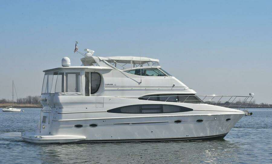 46ft Carver Yacht For Sale